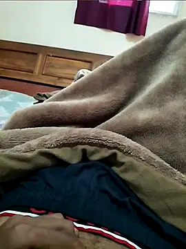 ravi707984 online show from November 19, 2025, 9:42 am