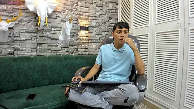 DamiBright online show from November 22, 2025, 6:29 pm