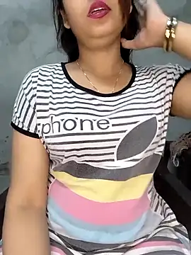 Snapshot of Shanaya_Hotty chatting on March 12, 2025, 8:09 pm Shanaya Hotty online show from March 12, 2025, 8:09 pm