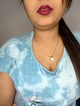 Shanaya Hotty online show from November 24, 2025, 8:09 pm