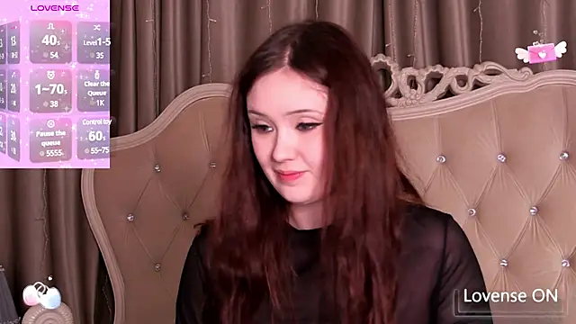MiriaamWhite online show from February 8, 2025, 7:05 pm