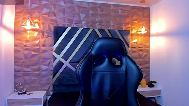 Alahia Dangelo online show from October 11, 2025, 11:33 am