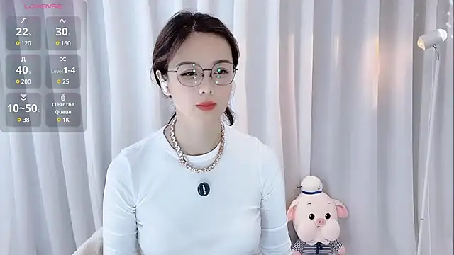 Snapshot of Alina-688- chatting on February 28, 2025, 11:58 am Alina-688- online show from February 28, 2025, 11:58 am