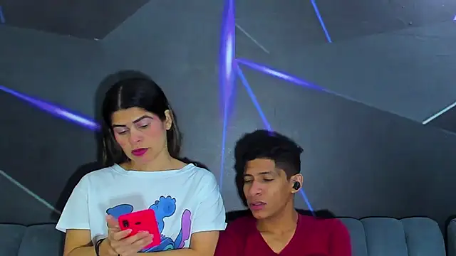 playsgirlhot online show from December 14, 2025, 11:21 pm