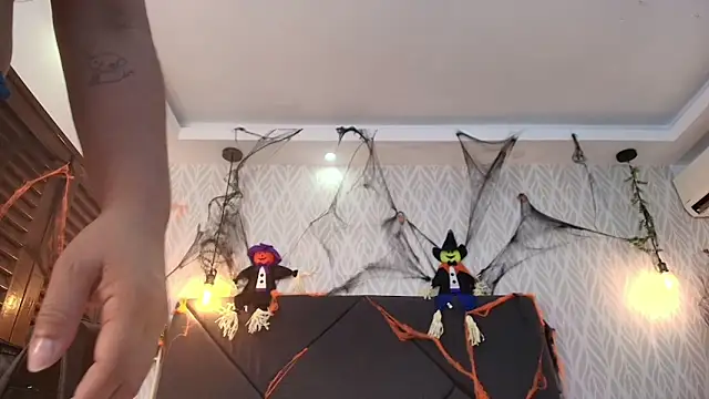 Snapshot of sandy_rivas chatting on October 22, 2025, 12:04 pm sandy rivas online show from October 22, 2025, 12:04 pm