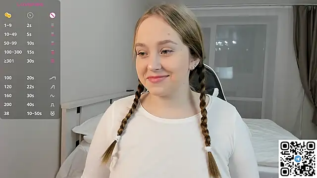 Snapshot of endlesssoffi chatting on December 19, 2024, 6:56 pm endlesssoffi online show from December 19, 2024, 6:56 pm