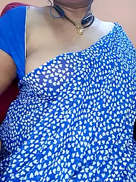 Snapshot of Sexy-Telugunayana2 chatting on February 7, 2025, 11:01 am Sexy-Telugunayana2 online show from February 7, 2025, 11:01 am