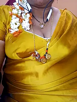 Snapshot of Sexy-Telugunayana2 chatting on February 20, 2025, 8:17 am Sexy-Telugunayana2 online show from February 20, 2025, 8:17 am