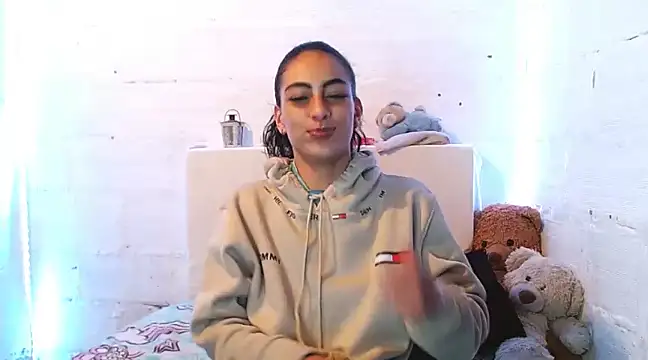 kendall-storm online show from February 11, 2025, 2:57 pm