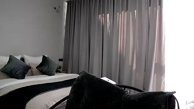 Dasha M online show from March 11, 2026, 8:41 am