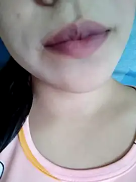 Snapshot of Anki-doll chatting on November 13, 2025, 5:33 am Anki-doll online show from November 13, 2025, 5:33 am