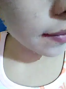 Snapshot of Anki-doll chatting on October 29, 2025, 5:50 am Anki-doll online show from October 29, 2025, 5:50 am