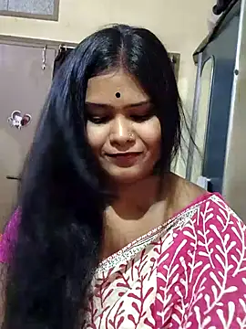 yoursweety09 online show from September 9, 2025, 7:18 am