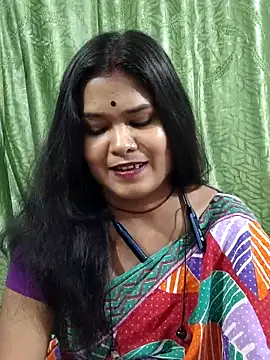 yoursweety09 online show from December 21, 2025, 8:27 am