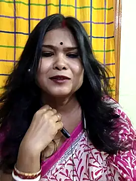 yoursweety09 online show from October 3, 2025, 7:54 am