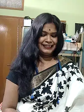 yoursweety09 online show from March 23, 2026, 1:55 pm