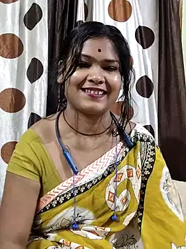 yoursweety09 online show from April 5, 2026, 12:06 am