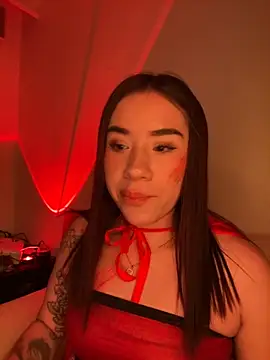 Im Valen Cute online show from November 1, 2025, 4:30 am