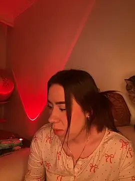 Im Valen Cute online show from November 26, 2025, 2:44 am