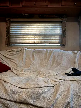 KBD85 online show from October 10, 2025, 1:01 pm