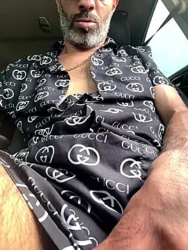 Snapshot of KBD85 chatting on June 6, 2026, 2:33 pm KBD85 online show from June 6, 2026, 2:33 pm