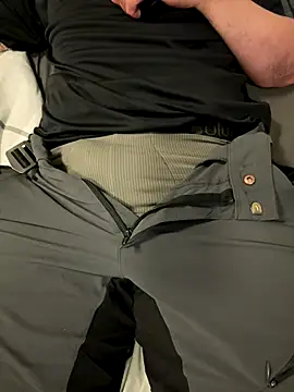 Dan8736 online show from November 4, 2025, 8:01 pm