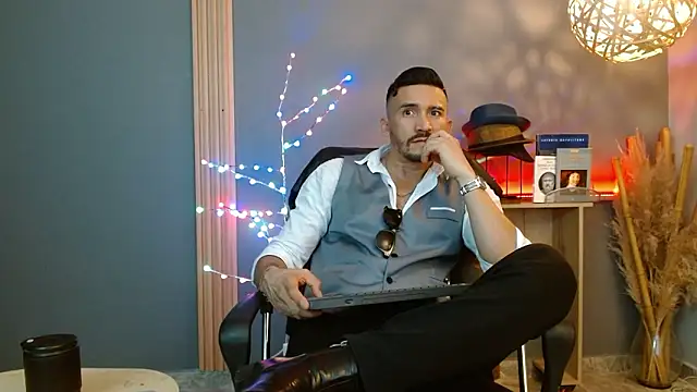 Reiko 85  online show from March 7, 2026, 7:30 pm