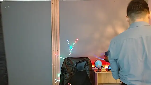 Reiko 85  online show from March 19, 2026, 2:39 pm