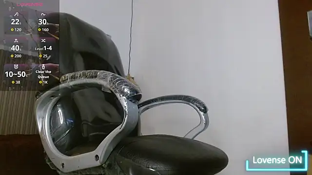 Snapshot of Dyla_n18 chatting on February 27, 2026, 8:41 pm Dyla n18 online show from February 27, 2026, 8:41 pm