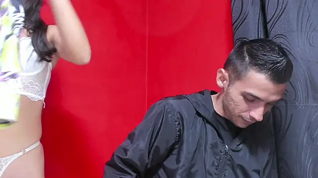 threesome sexy hot online show from February 11, 2025, 12:58 pm