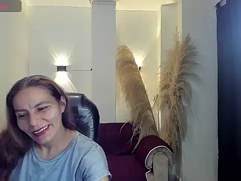 Snapshot of Milf_karlye chatting on May 25, 2026, 5:51 am Milf karlye online show from May 25, 2026, 5:51 am