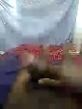 mallucallboy2104 online show from December 29, 2024, 4:59 am