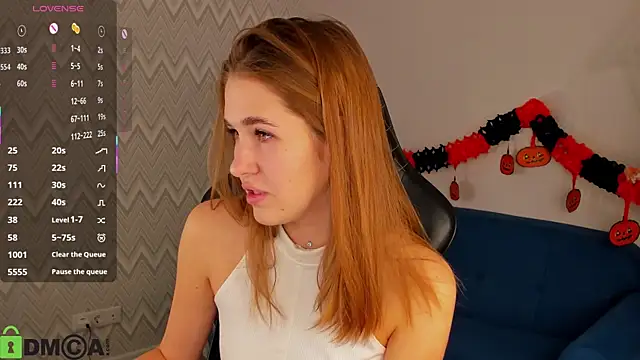 Snapshot of Jennifer_Wadee chatting on November 1, 2025, 12:28 am Jennifer Wadee online show from November 1, 2025, 12:28 am