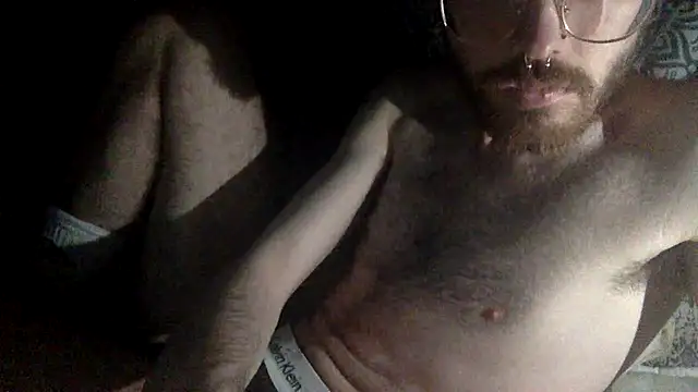 hairynhorny992 online show from March 5, 2025, 7:38 am