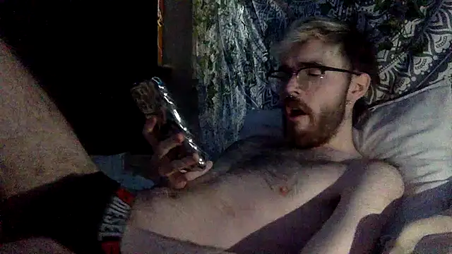 hairynhorny992 online show from March 16, 2025, 7:59 am