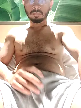 Snapshot of Punekarmanoj97 chatting on November 25, 2025, 4:18 pm Punekarmanoj97 online show from November 25, 2025, 4:18 pm