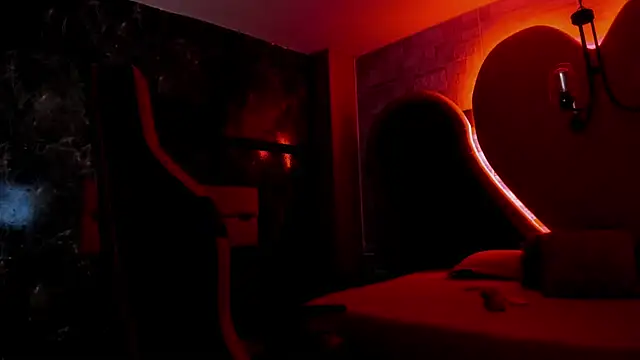 SLUTTY MILA online show from January 10, 2025, 11:18 pm