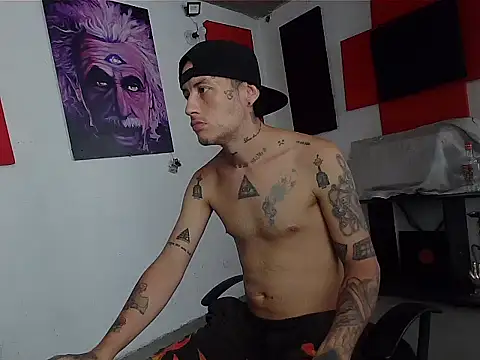 Snapshot of patrik_tattoo_ chatting on June 22, 2026, 9:45 pm patrik tattoo online show from June 22, 2026, 9:45 pm