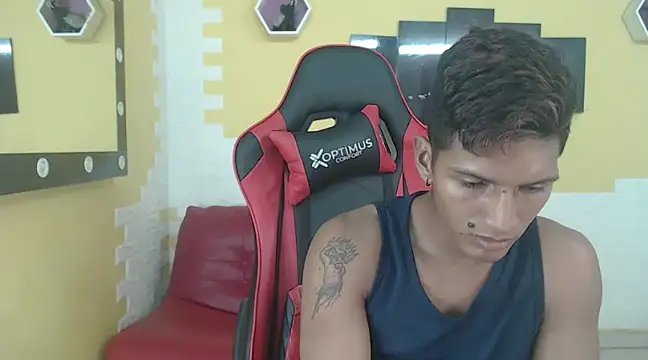 mau elixxx online show from January 8, 2025, 8:49 am