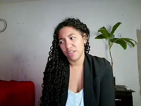 bellacrespalatina online show from July 28, 2026, 6:20 pm
