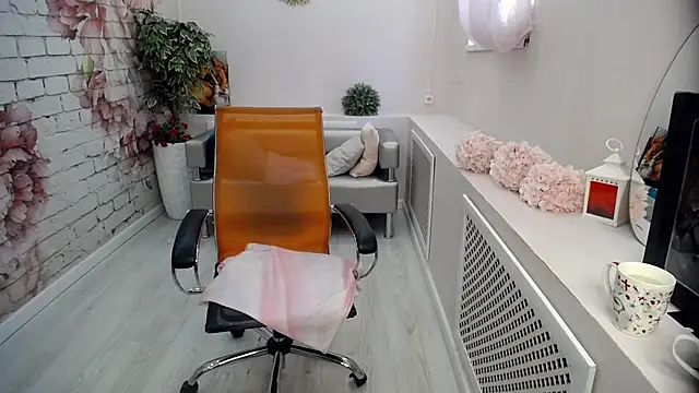 Cutie Asya online show from March 17, 2026, 4:48 am