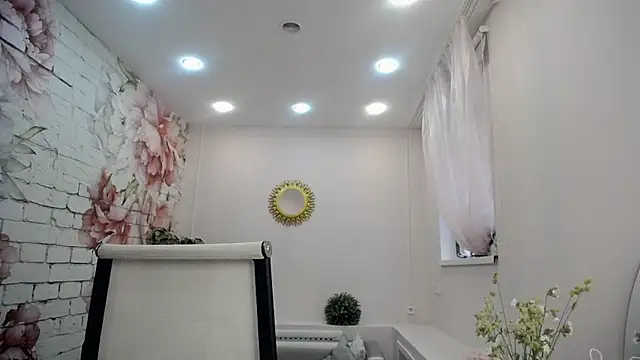 Snapshot of Cutie_Asya chatting on June 11, 2026, 4:20 am Cutie Asya online show from June 11, 2026, 4:20 am