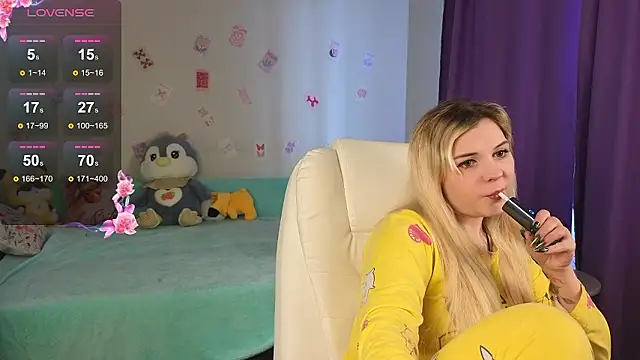 Snapshot of Kate_Legend chatting on January 13, 2026, 5:11 am Kate Legend online show from January 13, 2026, 5:11 am