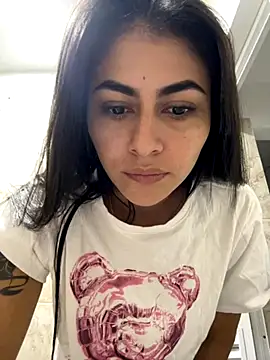 emilie xx  online show from October 5, 2025, 2:41 pm