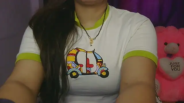 cutie-taara online show from February 20, 2026, 3:36 am