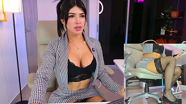 Snapshot of kimberly_ chatting on June 10, 2026, 11:50 pm kimberly online show from June 10, 2026, 11:50 pm