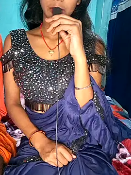 MUNNI6206 online show from December 3, 2024, 5:06 pm