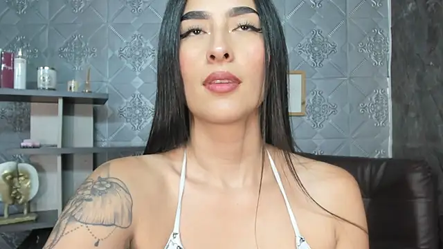 alice smith6 online show from February 13, 2025, 4:28 pm