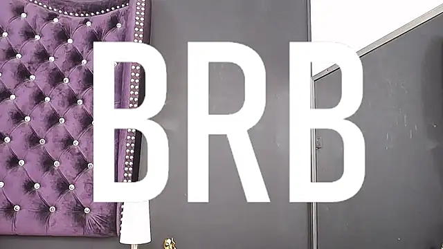 SaraFlores online show from December 4, 2024, 9:56 am