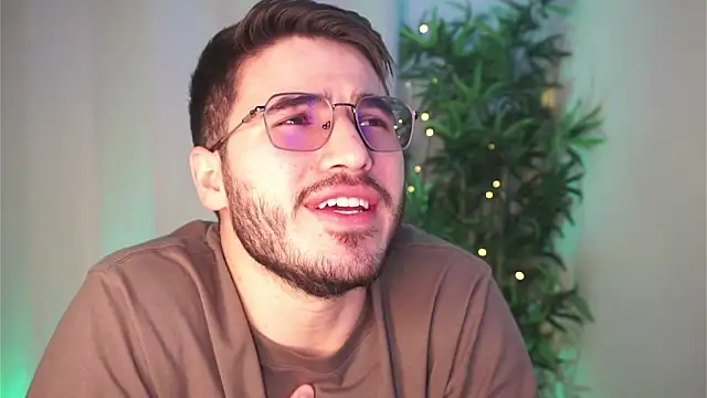 Tony Wylie online show from March 31, 2026, 3:52 am